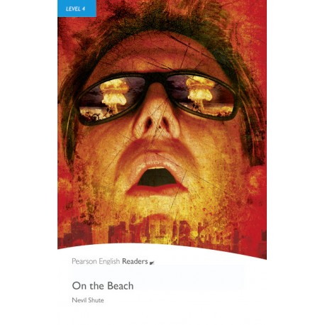 On the Beach + MP3 Audio CD On the Beach + MP3 Audio CD