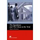 Macmillan Readers: The Signalman and The Ghost at the Trial (600 key words)
