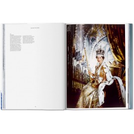 Her Majesty. A Photographic History 1926-Today