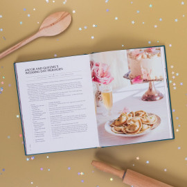 Harry Potter Official Wizarding World Cookbook (Official Harry Potter Cookbooks) 