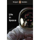 Penguin Readers Level 2: Life in Space + ree audio and digital version