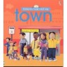 Usborne Look and Say: Town